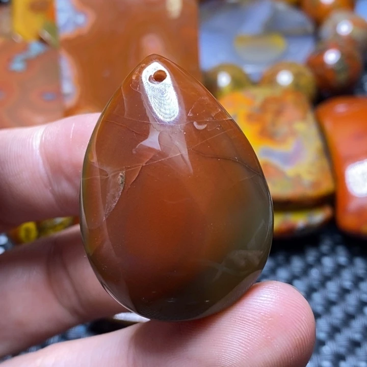 玛瑙/玉髓颈饰未镶嵌