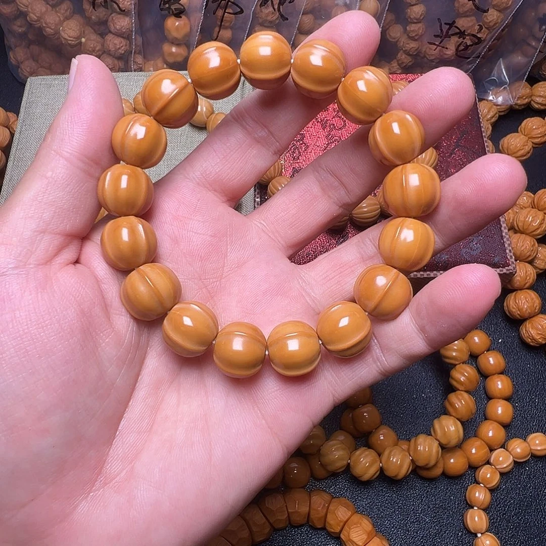 猴头核桃手串大鲨鱼