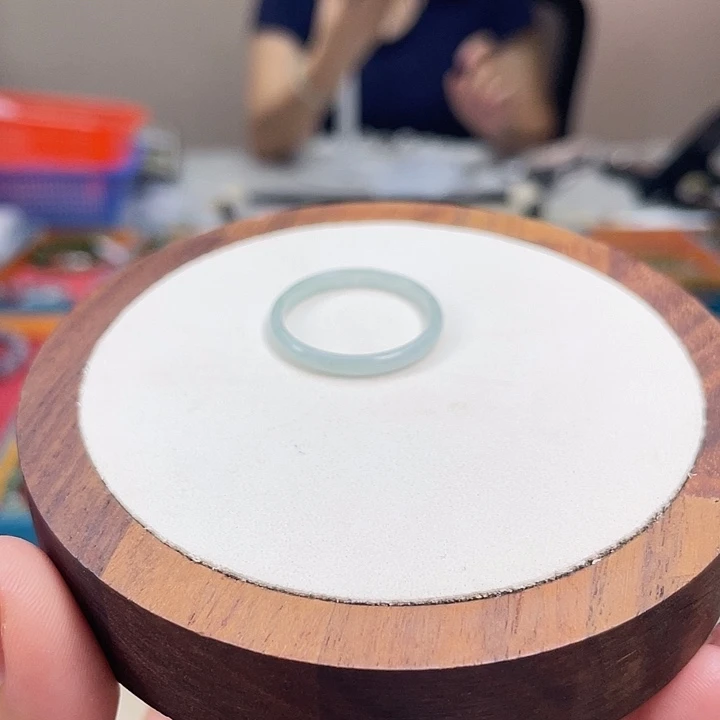 翡翠未镶嵌戒指A4