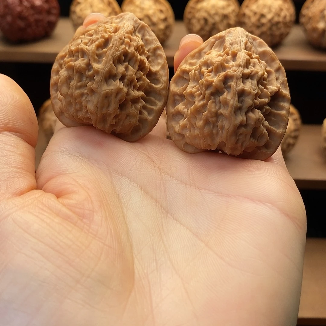 罐***哥吊坠文玩核桃秦鸡18（静静文玩）