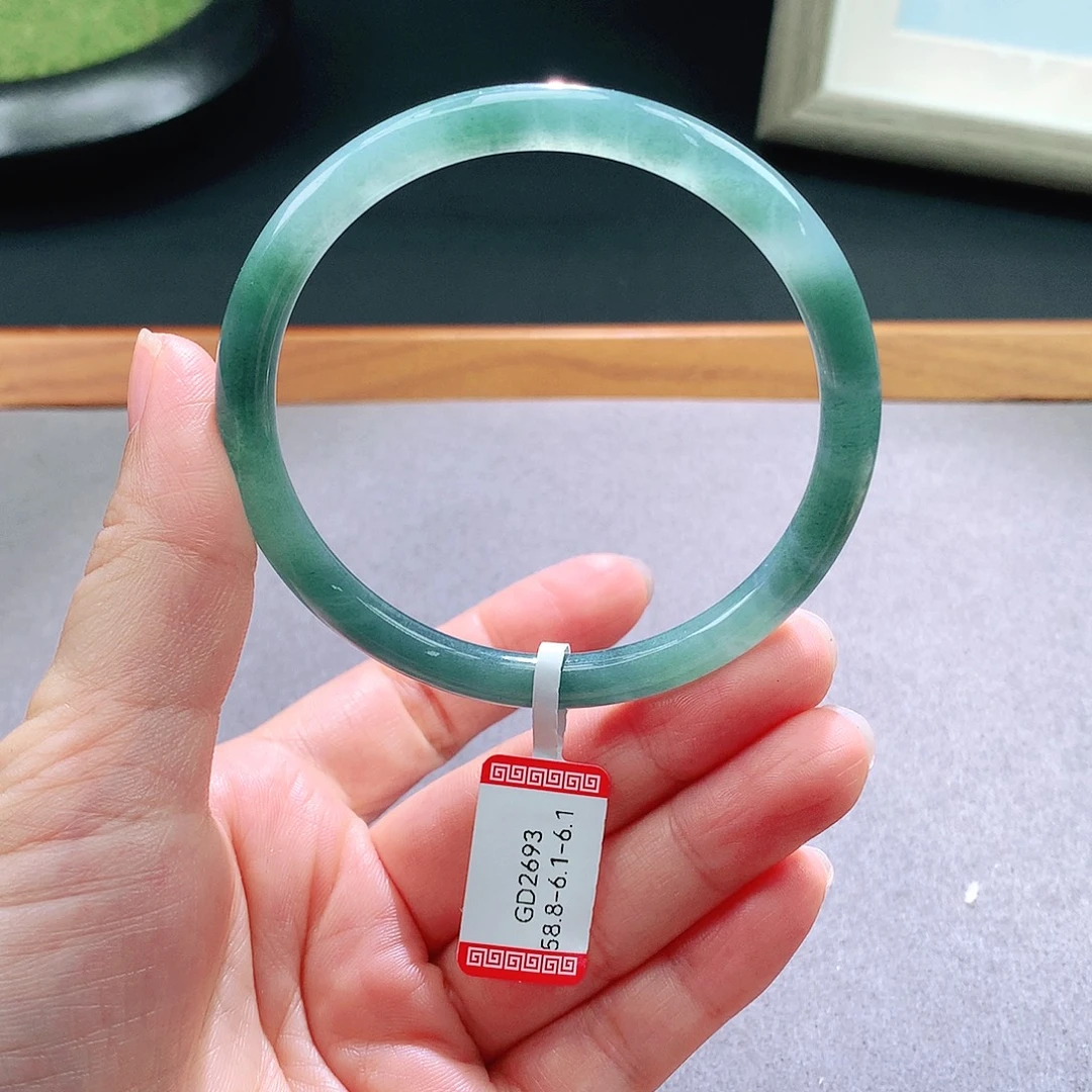 未镶嵌手镯翡翠天然翡翠手镯a货