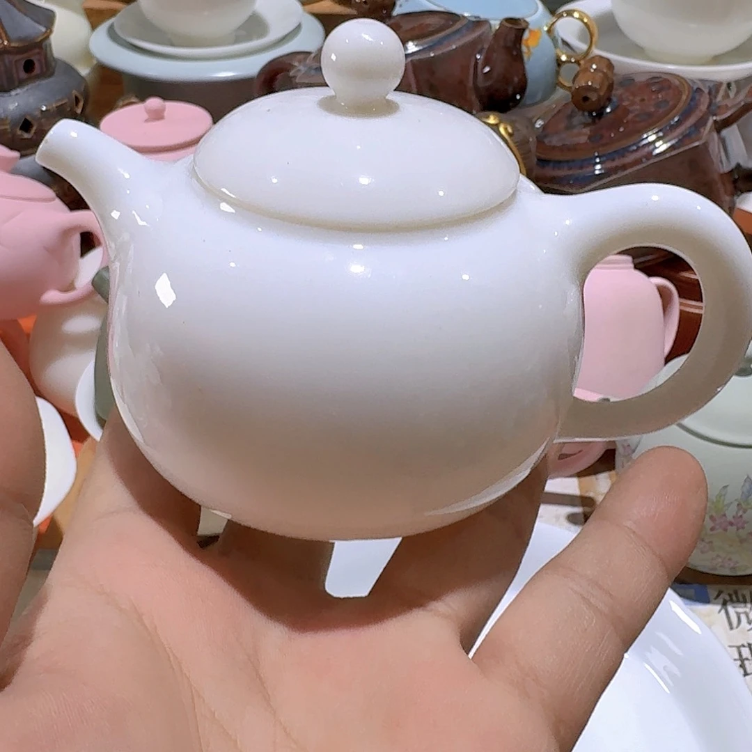 瑕疵茶具。介意勿拍