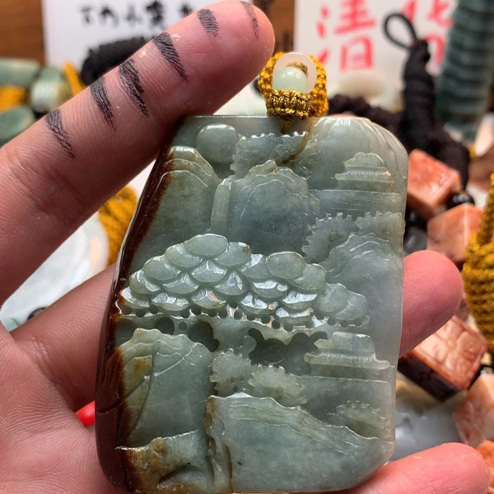 翡翠未镶嵌颈饰保真天然a货翡翠