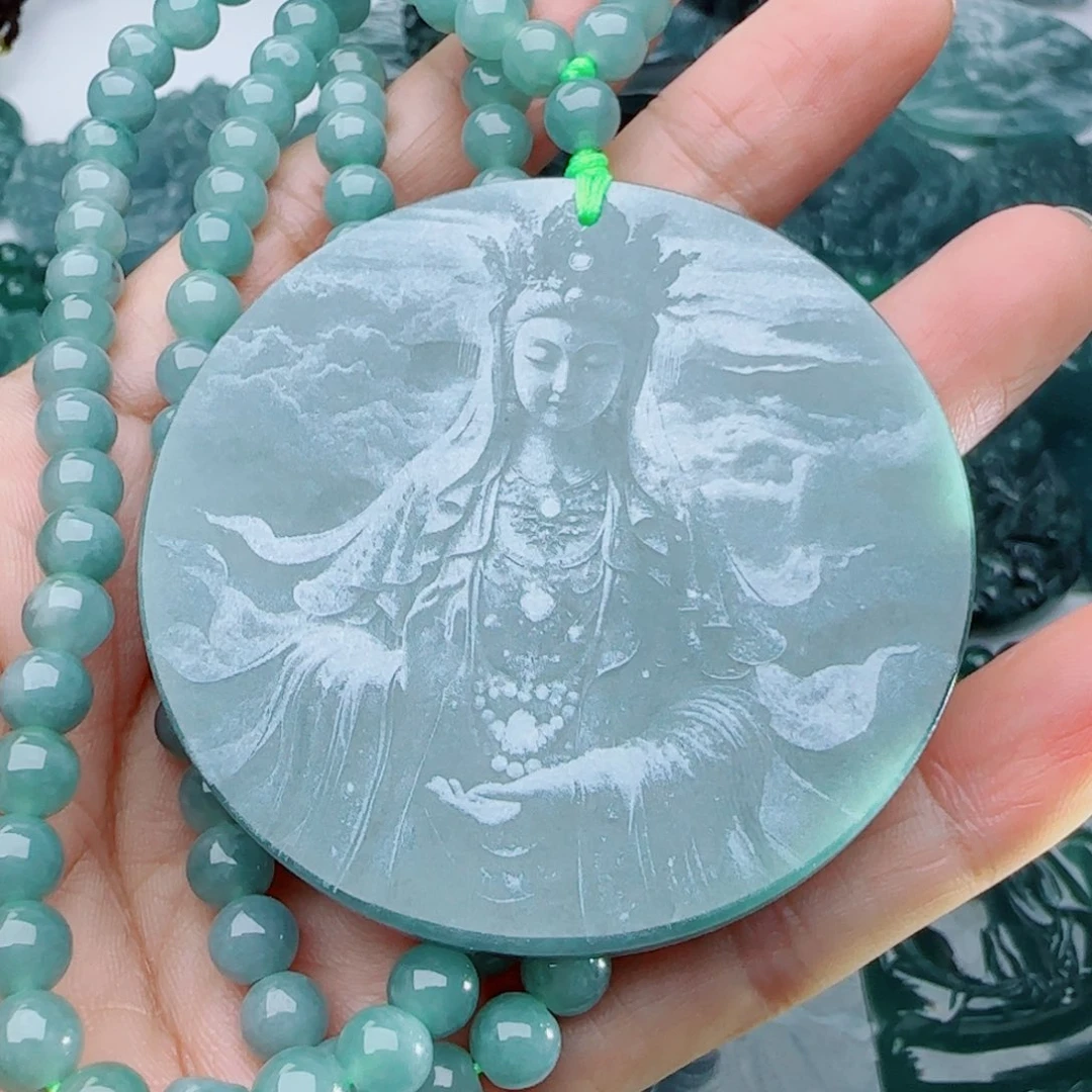 颈饰未镶嵌翡翠多样性发货天然的A货翡翠