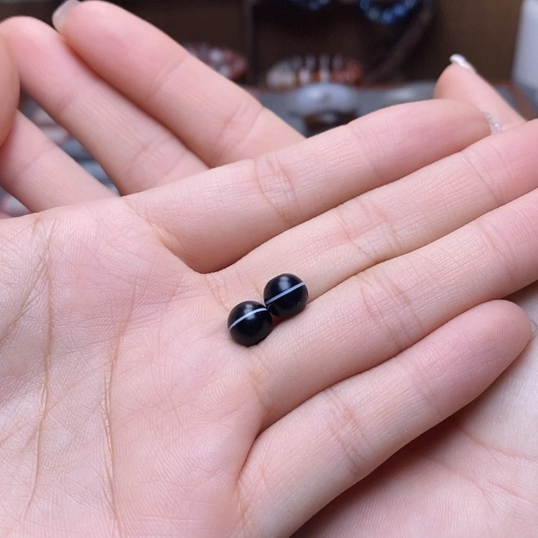 未镶嵌颈饰玛瑙/玉髓不**问