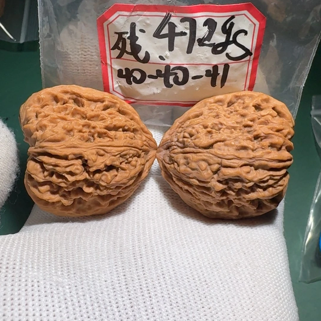 吊坠文玩核桃54号南疆s