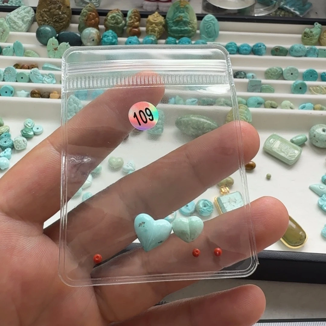 木***槿未镶嵌南红玛瑙珠宝奇石