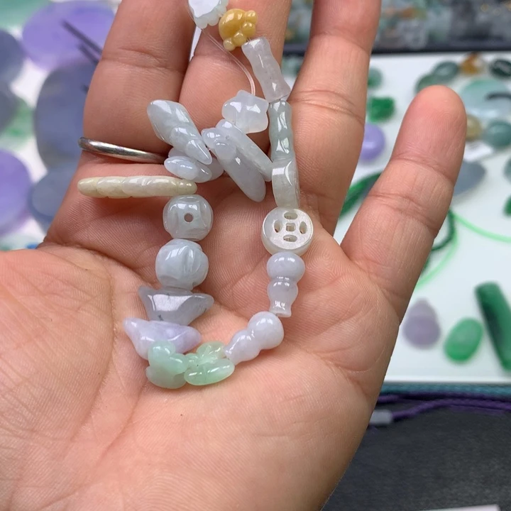 翡翠手链未镶嵌软*包不退不换