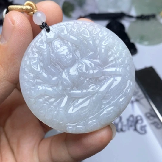 翡翠未镶嵌颈饰翡翠