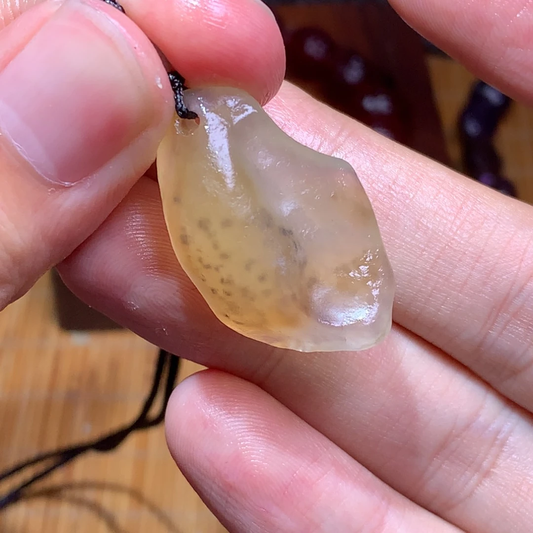 未镶嵌颈饰玛瑙/玉髓