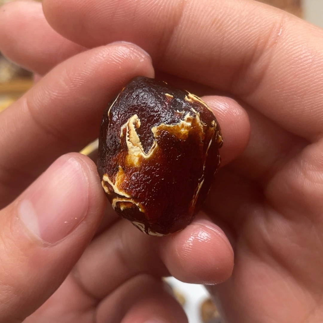 定制琥珀未镶嵌仙****花蜜蜡原石定制