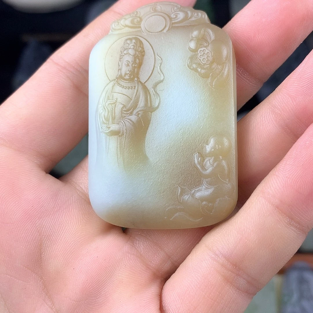 未镶嵌和田玉把件