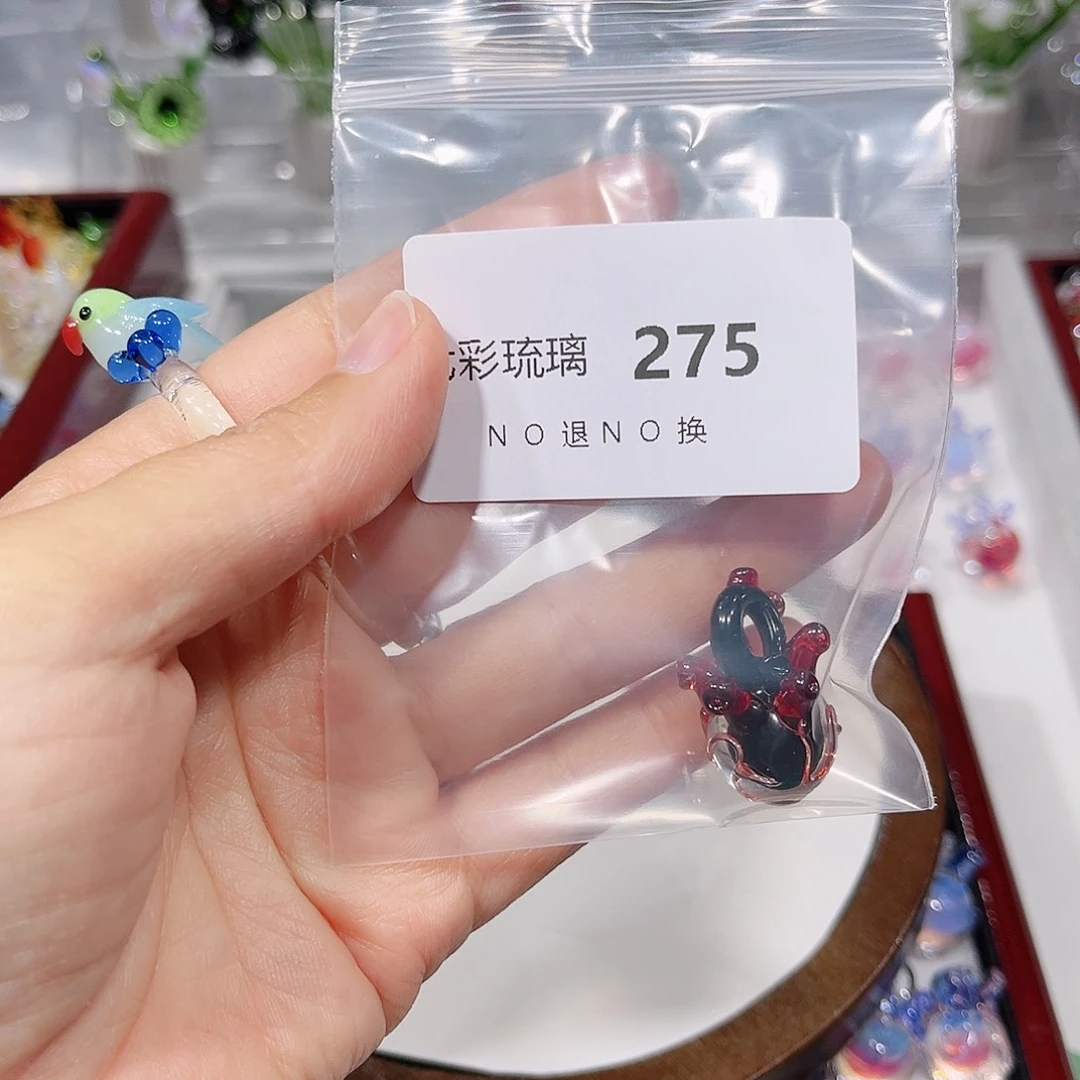 琉璃吊坠(不含链)275红黑心脏