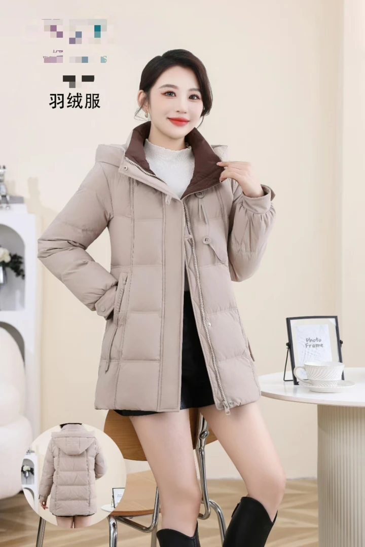 中款女士羽绒服连帽冬季修身显瘦加厚