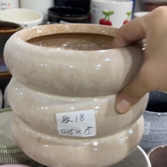 多肉绿植陶瓷花盆9.9包邮，有孔