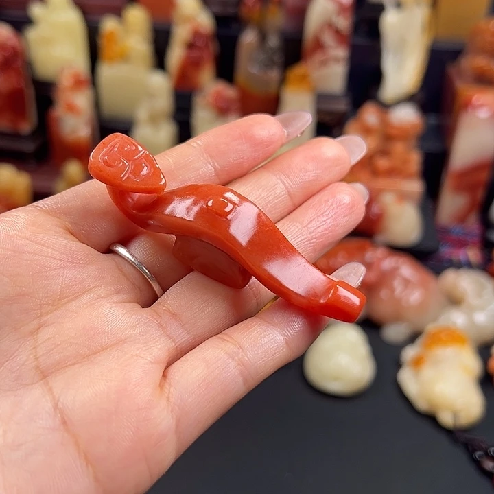 寿山石老性芙蓉石