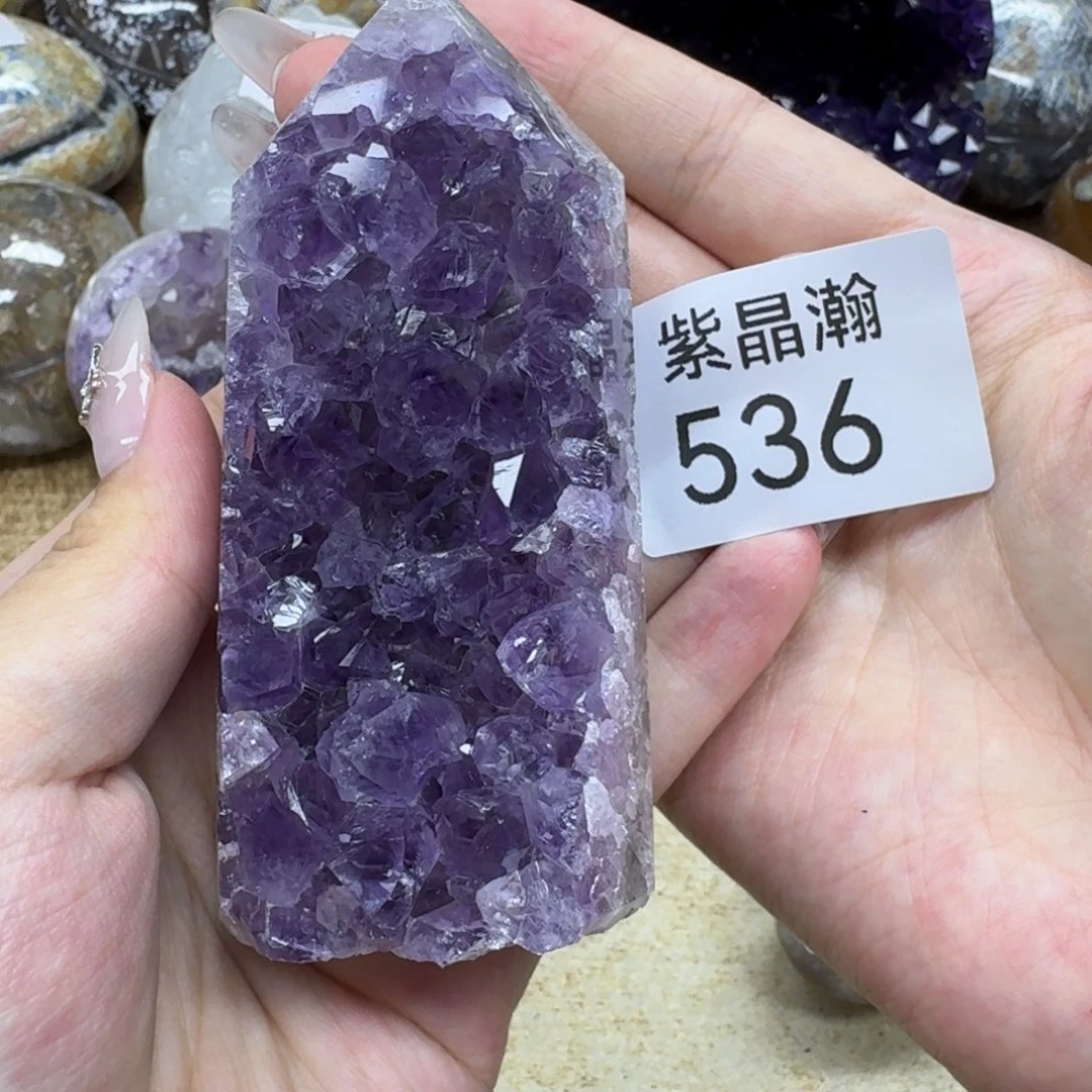 玛瑙/玉髓未镶嵌珠宝奇石