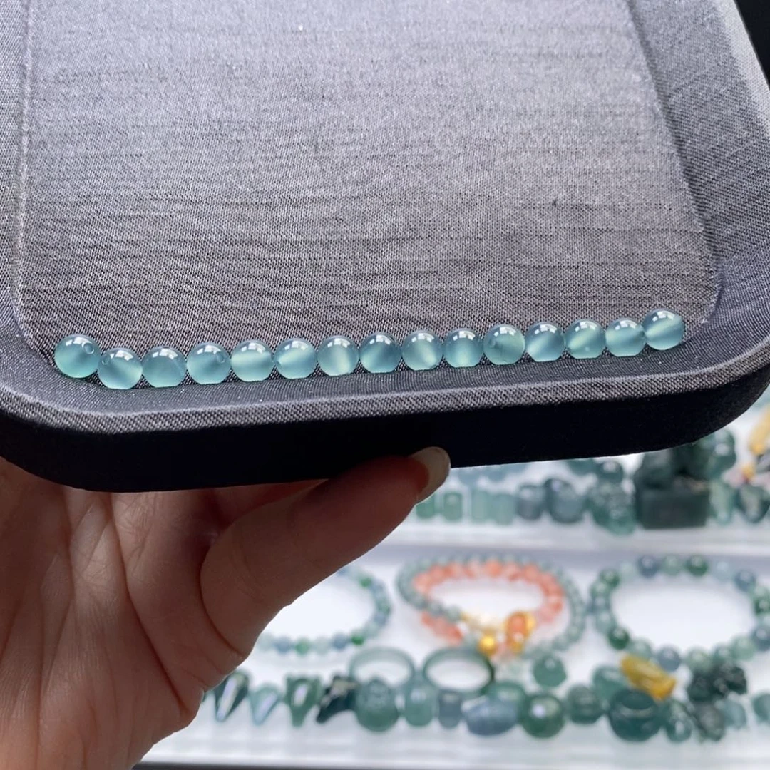 *****翡翠未镶嵌手链卡6圆珠