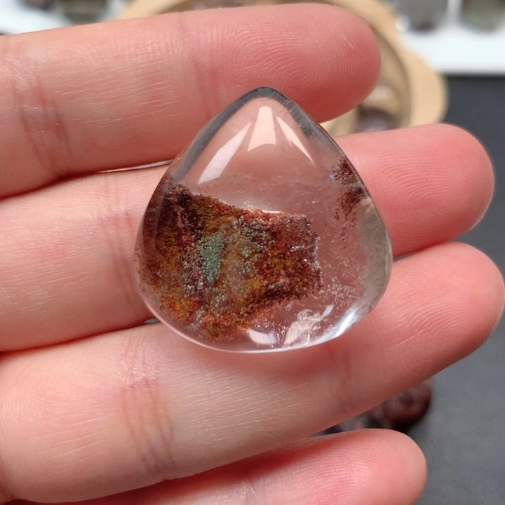 未镶嵌颈饰水晶水晶