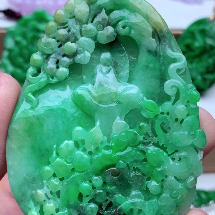 翡翠未镶嵌吊坠(不含链)