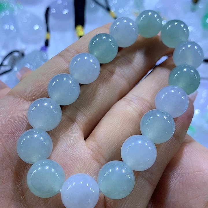 翡翠未镶嵌颈饰天然翡翠Ａ货吊坠