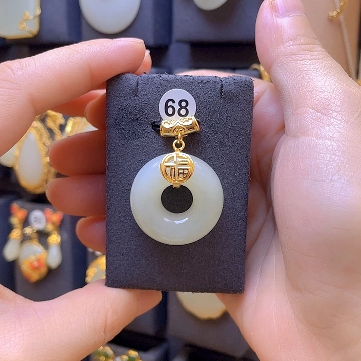 颈饰银S925镀金镶嵌和田玉