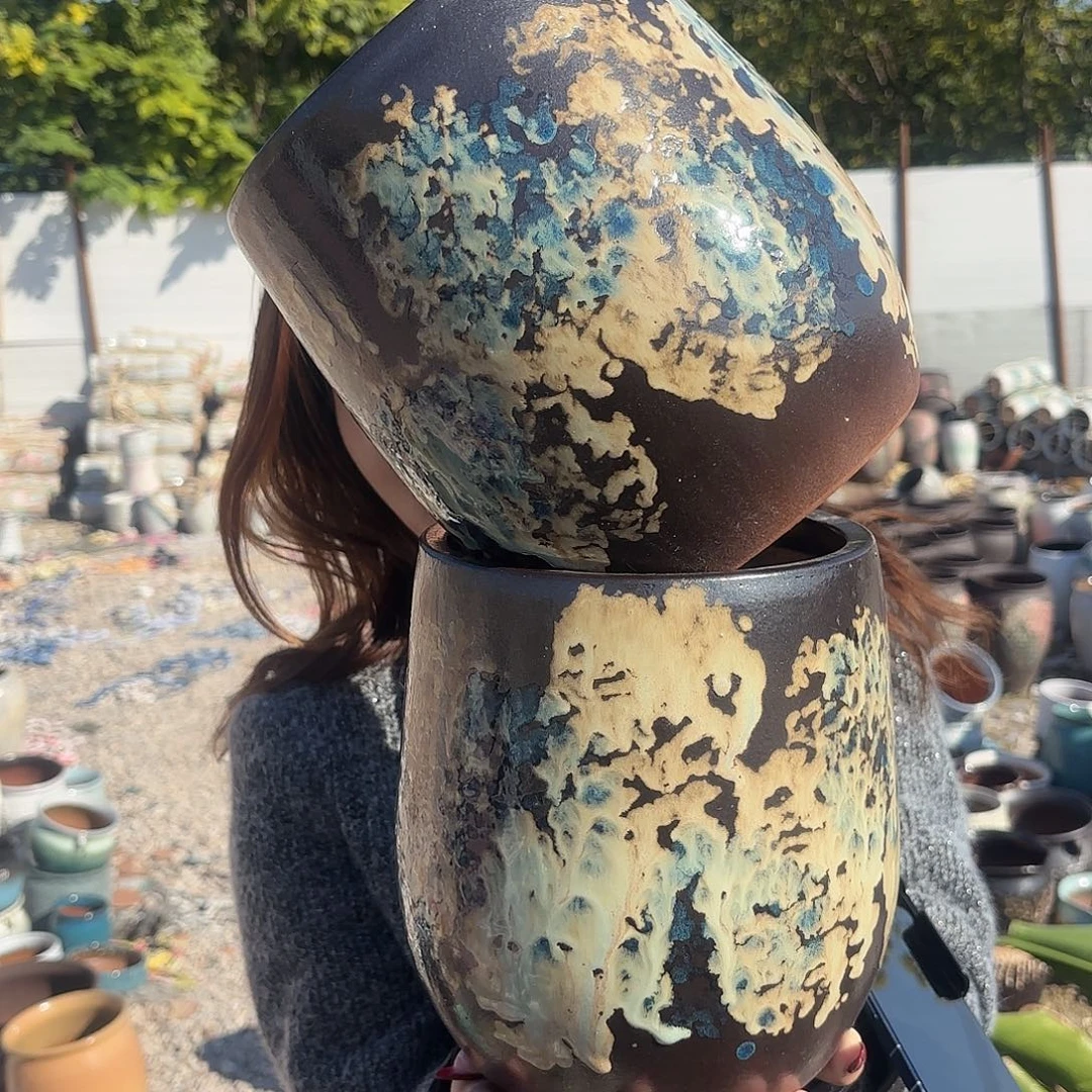 口径18高度22两个油画蛋壳胡