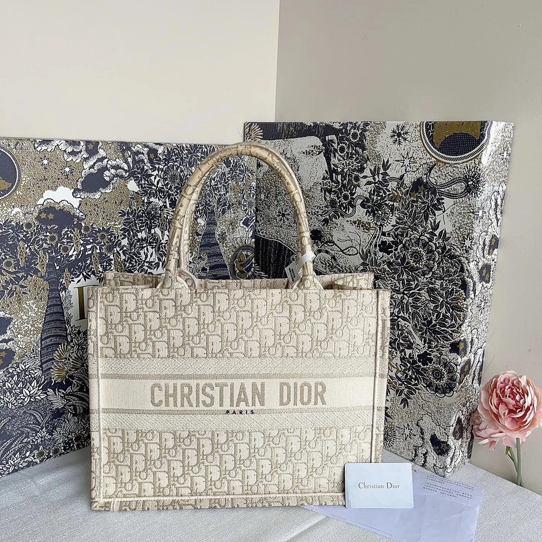 95新 DIOR/迪奥 小野专属/95新/迪奥/单肩包/DC8168