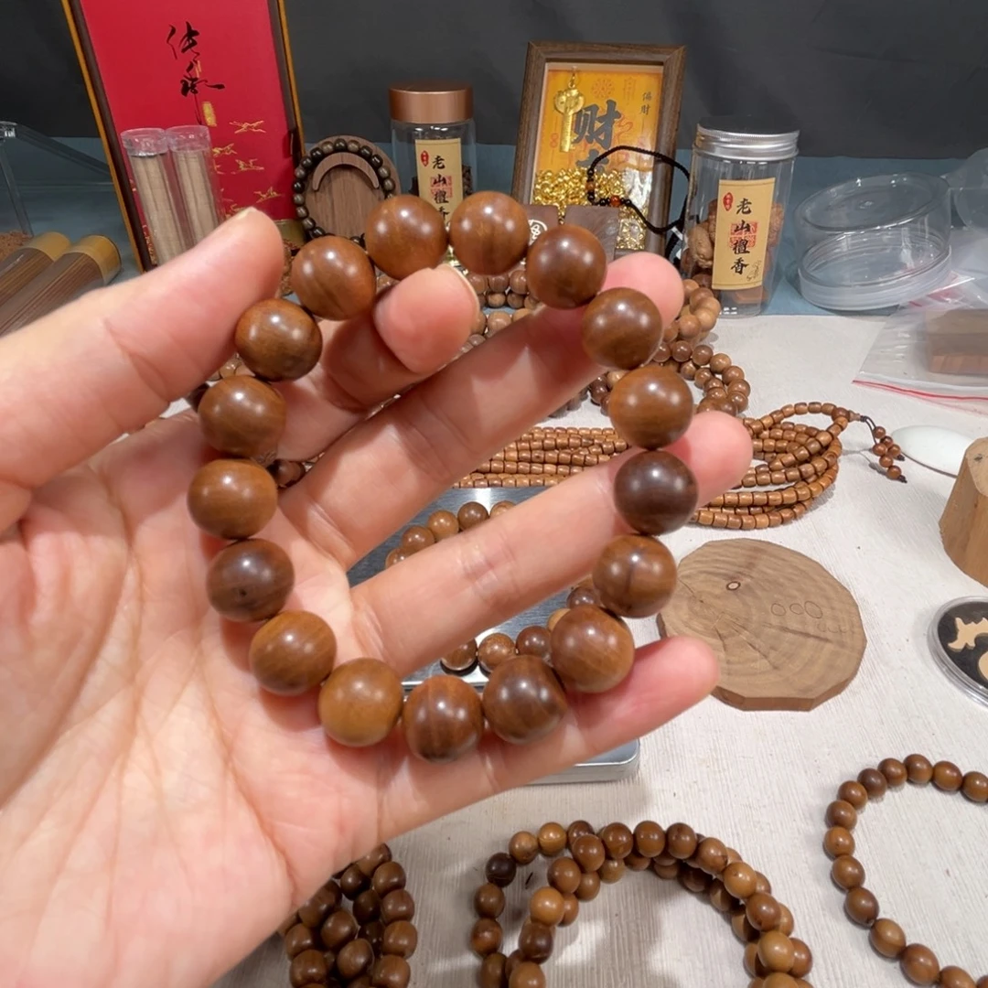 檀香木手串/手链1.2沉水瑕疵单圈