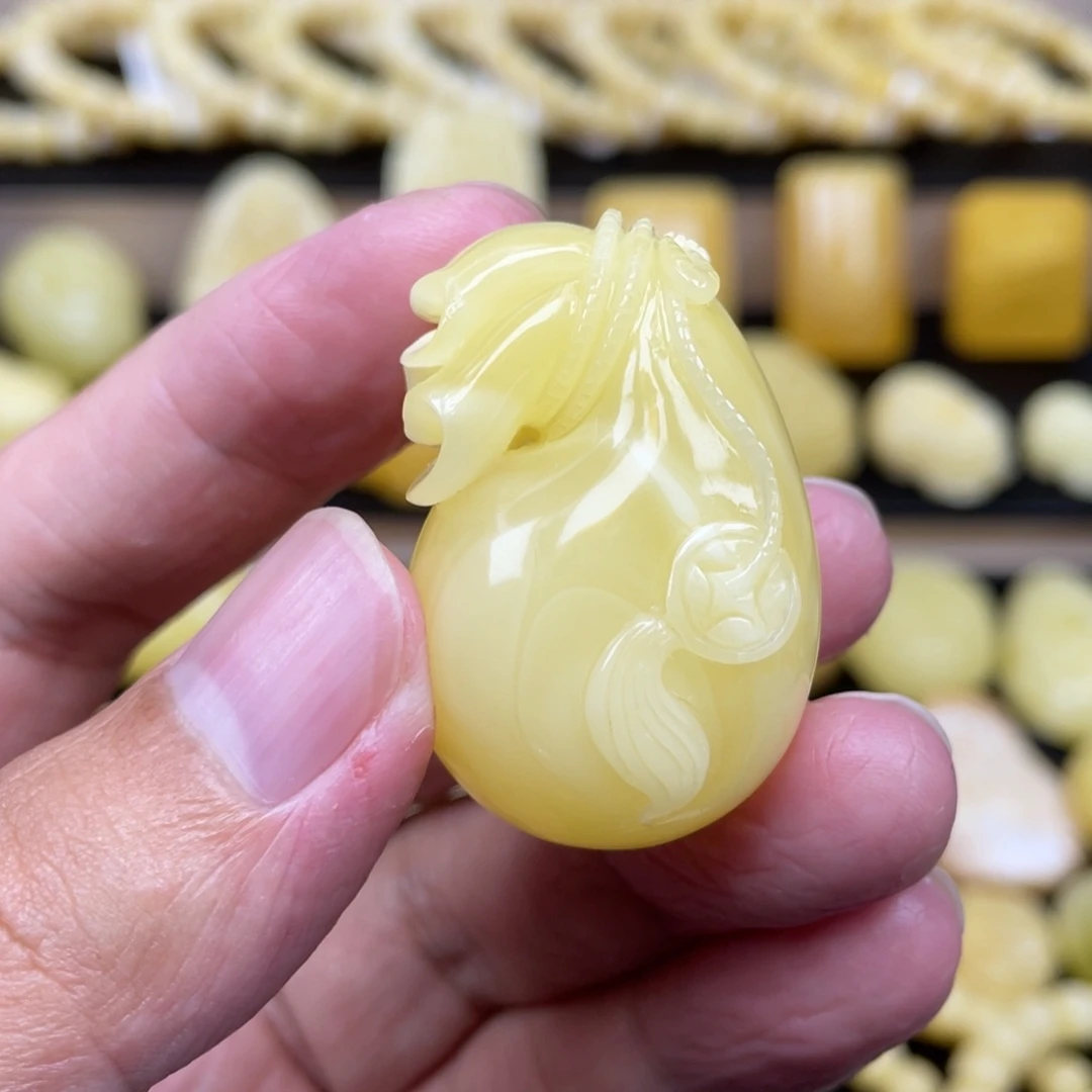 琥珀未镶嵌裸石琥珀蜜蜡