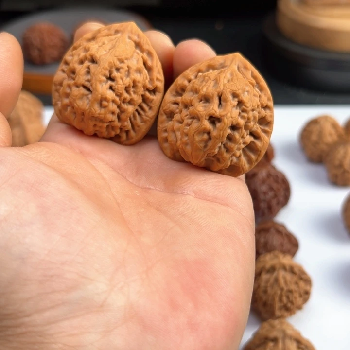 桃核吊坠冬***汤原生态狮子头