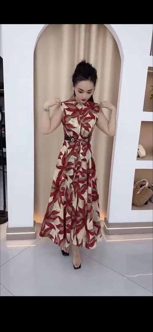 2025夏季新款时尚气质百搭显瘦洋气长款女装连衣裙