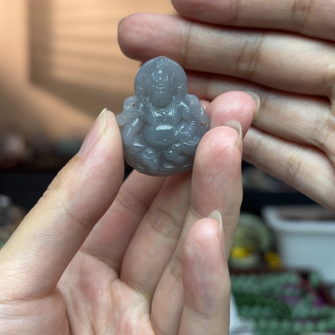 和田玉未镶嵌手链吊坠