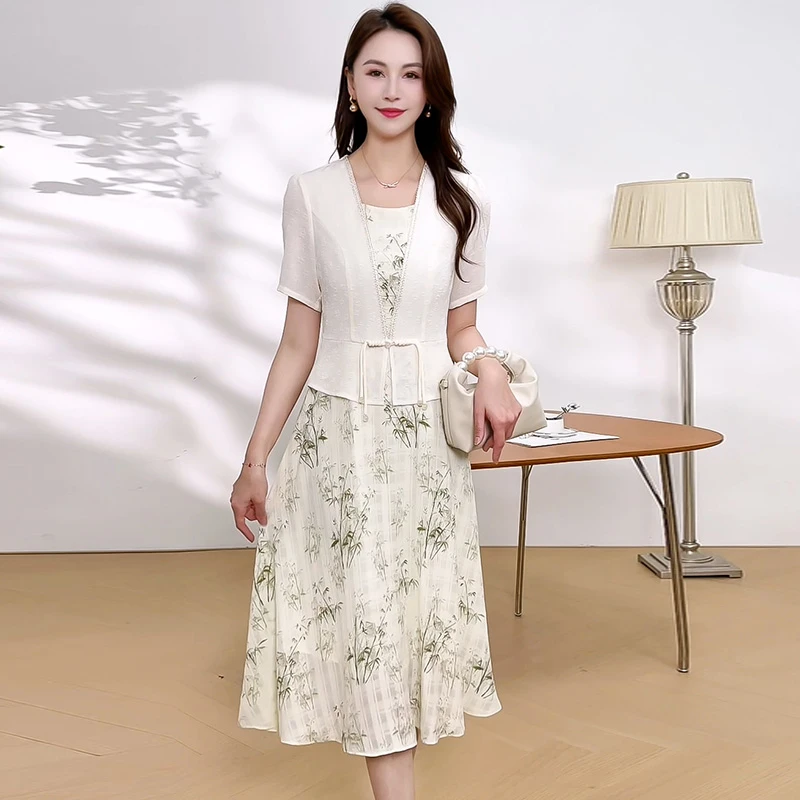 连衣裙裙子百搭显瘦气质时尚夏季法式碎花白色复古收腰中长款修身