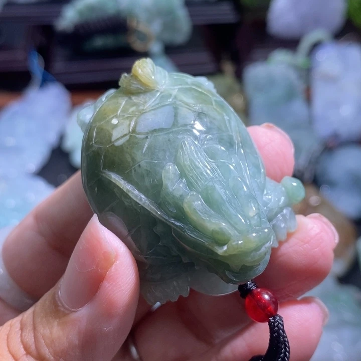 【闪购商品】翡翠挂件未镶嵌龙龟