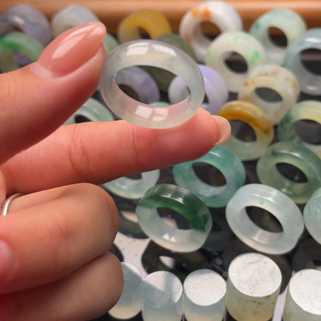 未镶嵌定制翡翠17—18圈