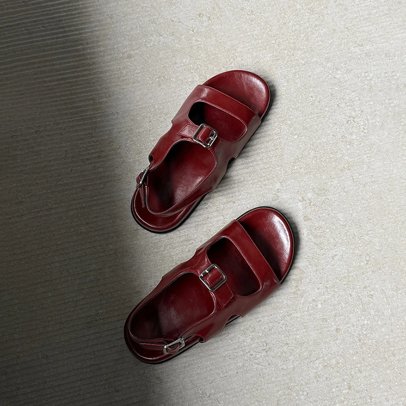 美式复古休闲皮带扣平底露趾凉鞋女2025夏季新款厚底罗马沙滩鞋