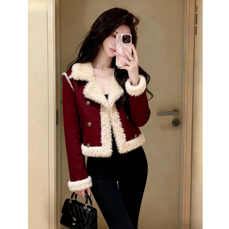 酒红色羊羔毛外套女秋冬时髦洋气轻奢高端巨好看气质加厚保暖上衣