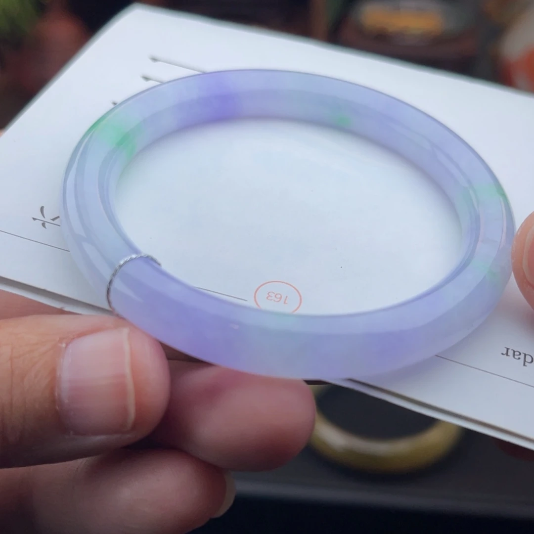 未镶嵌手镯（圆镯）翡翠