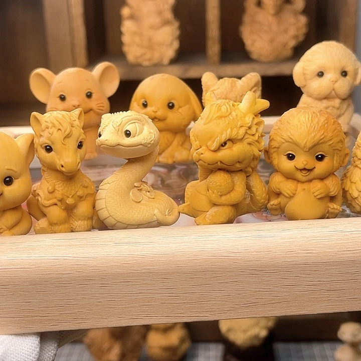 木十二生肖一整套十三个摆件