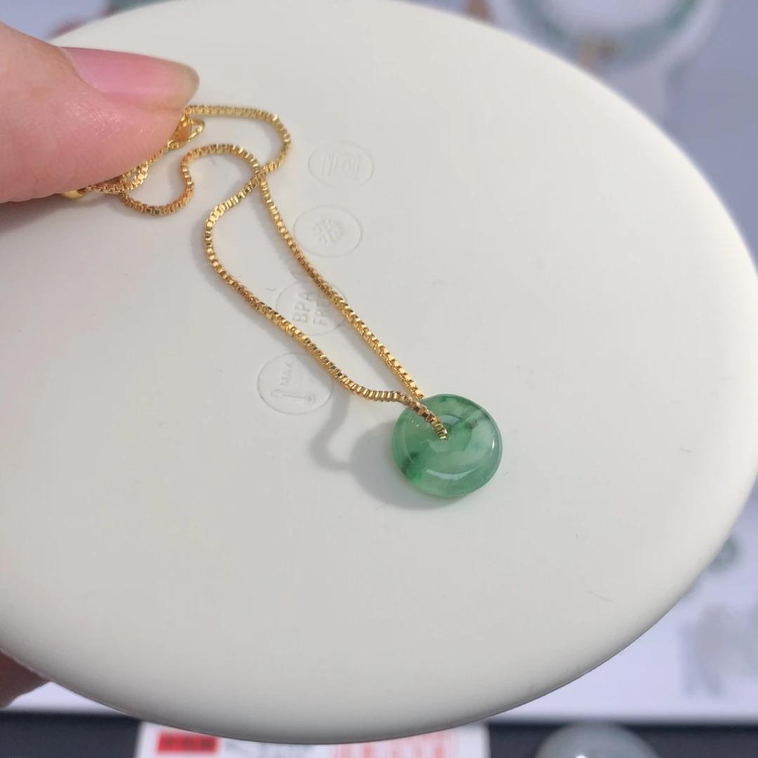 翡翠配石翡翠小扣子