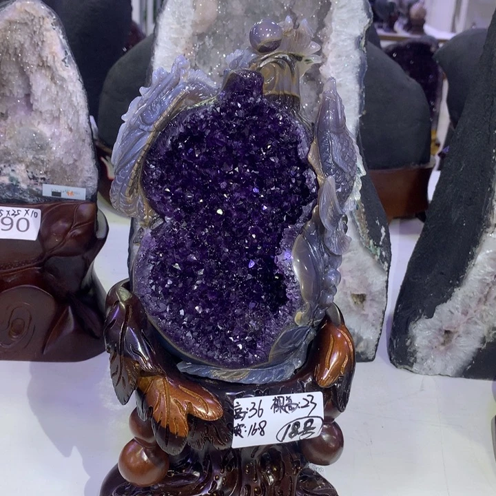 未镶嵌水晶大型摆件（非配饰）