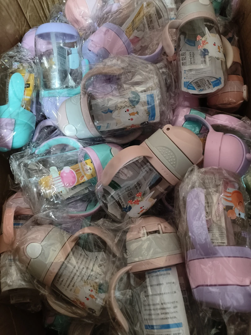 宝宝带手柄吸管水杯包邮