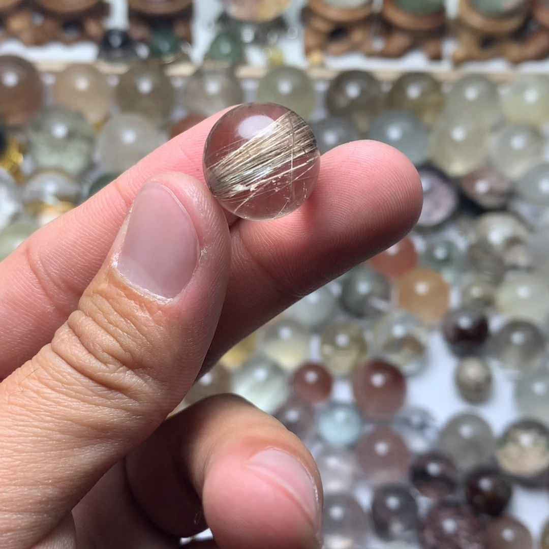 水晶珠宝半成品未镶嵌发晶球