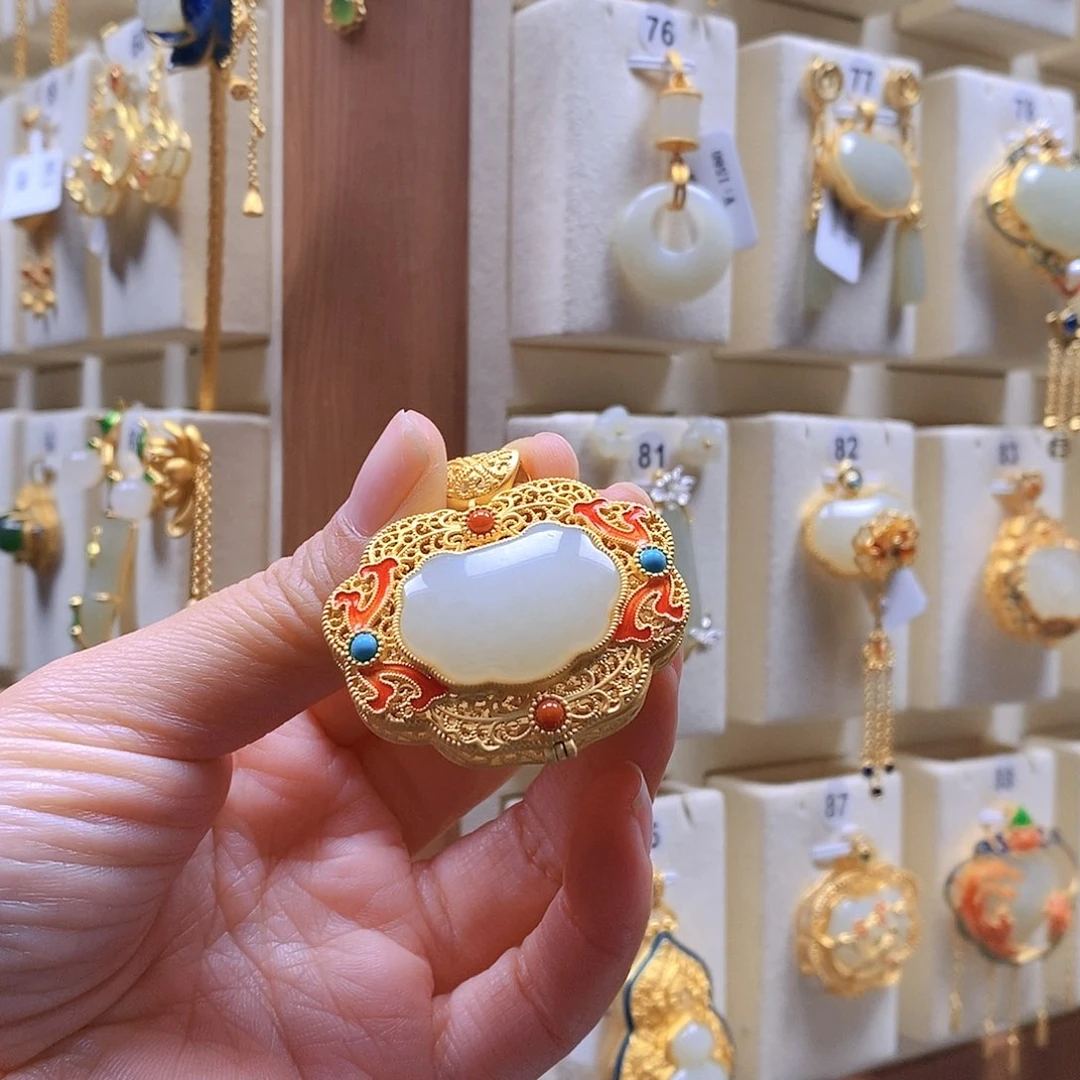 和田玉颈饰银S925镶嵌