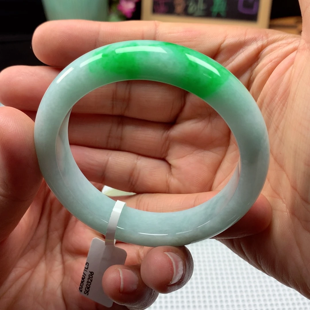 翡翠手镯未镶嵌37号