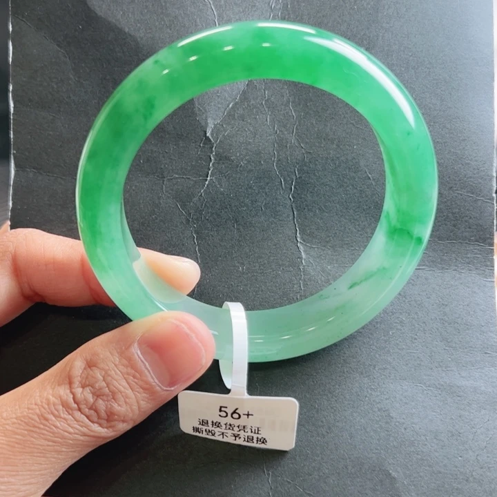 石英质玉未镶嵌手镯56正圈