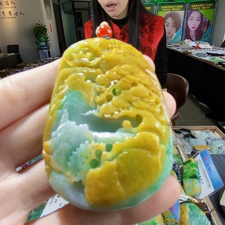 颈饰未镶嵌翡翠翡翠