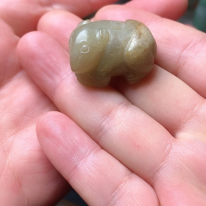 未镶嵌和田玉挂件