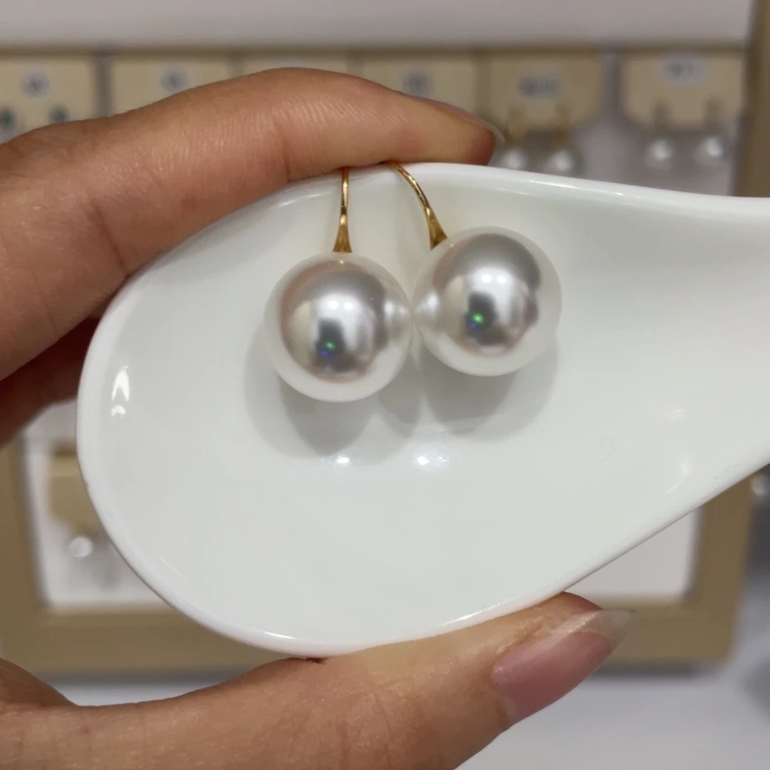 耳饰淡水珍珠18K金镶嵌